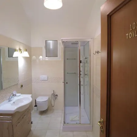 Gardoce's Bed & Breakfast Roma