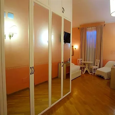 Gardoce's 4* Rome