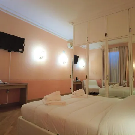 Gardoce's Nocleg ze śniadaniem 4*